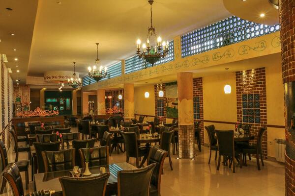 Esfahan Tourist Hotel