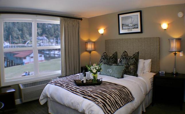 The Maritime Inn