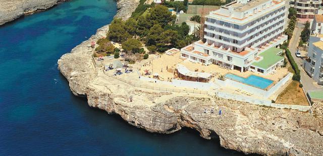 Hotel JS Cape Colom
