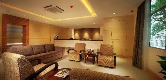 Sky Boutique Hotel