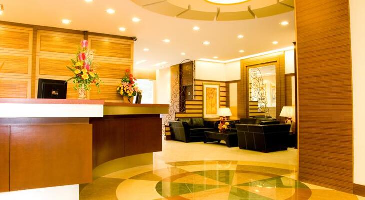 Celyn Hotel City Mall