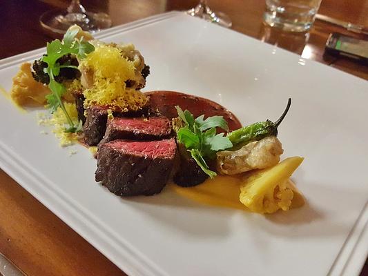 Atlas Bistro
