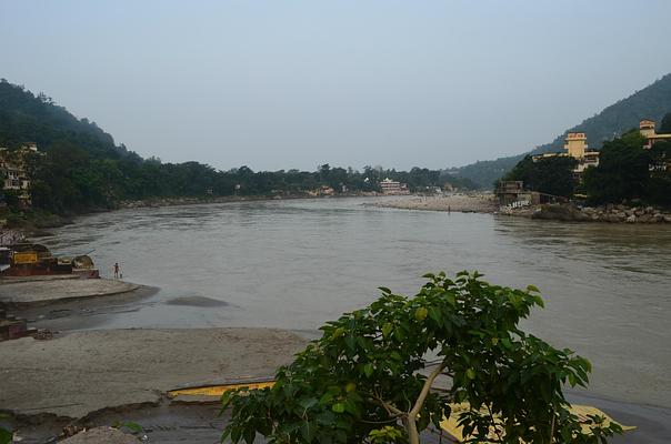 Hotel Surya laxmanjhula rishikesh