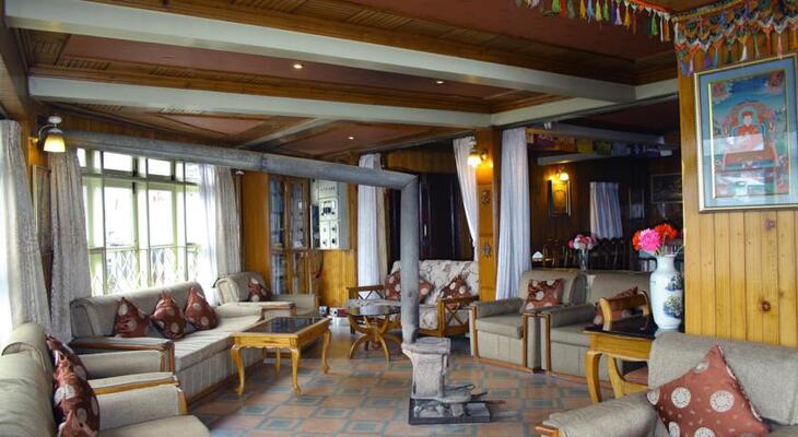 Treebo Trend Dekeling Hotel