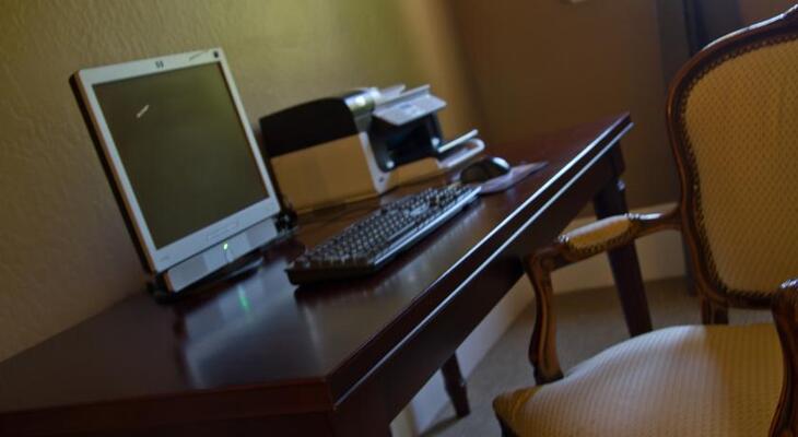 The Sterling Hotel Sacramento
