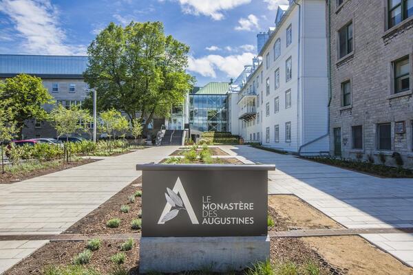 Le Monastere des Augustines