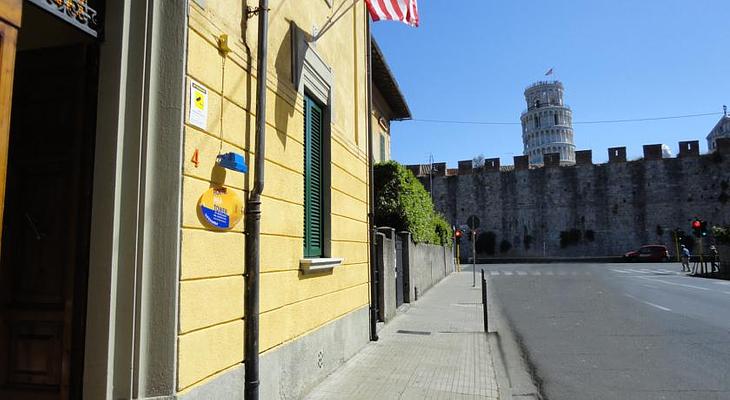 Hostel Pisa Tower