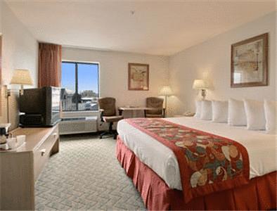 Ramada by Wyndham Salt Lake City