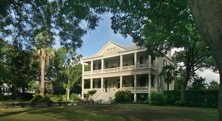 Noble Inns - The Oge House, Inn on the Riverwalk