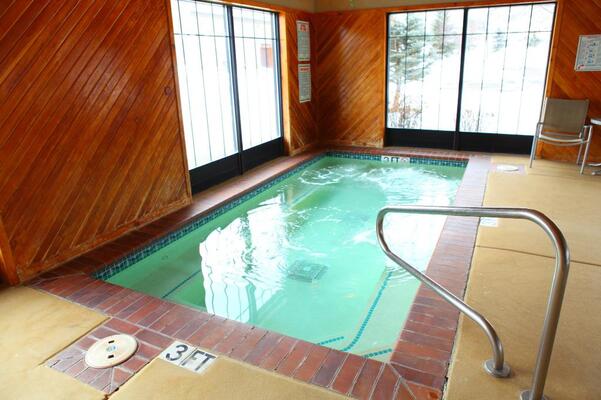 Holiday Inn Express & Suites Park City, an IHG hotel