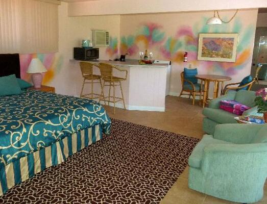 The Monkey Tree Hotel by AvantStay