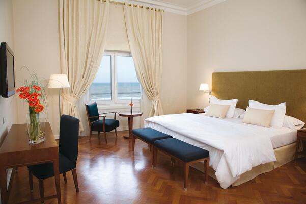 NH Gran Hotel Provincial