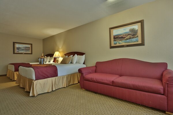Inn Of The Hills Hotel & Conference Center