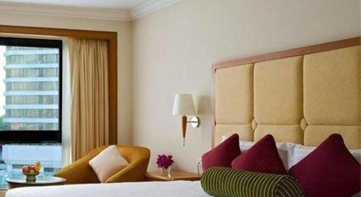 Boulevard Hotel Bangkok Sukhumvit
