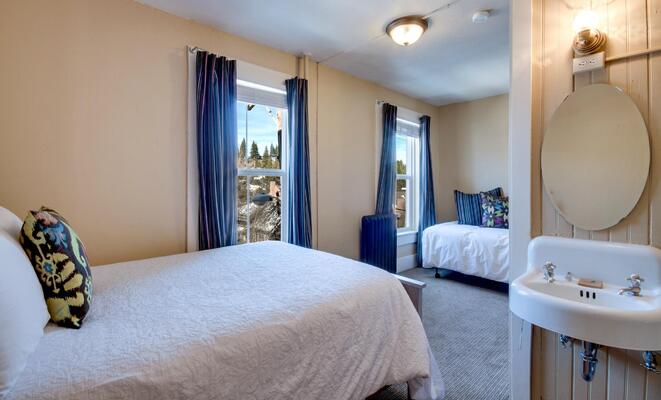The Truckee Hotel