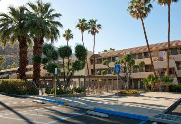 Vagabond Motor Hotel