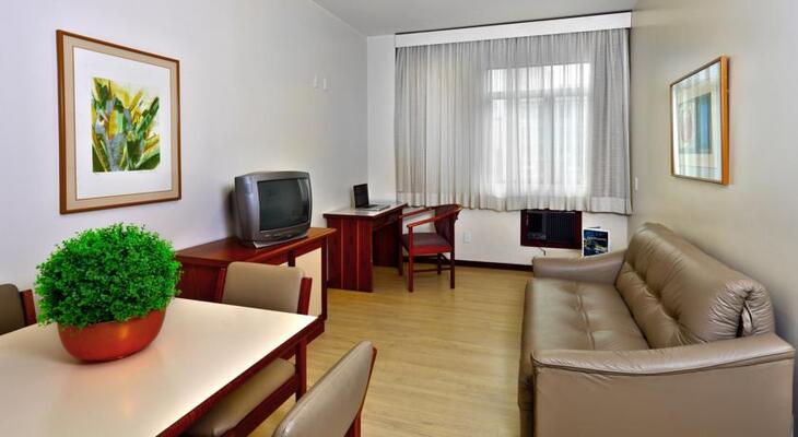 Boulevard Express Hotel