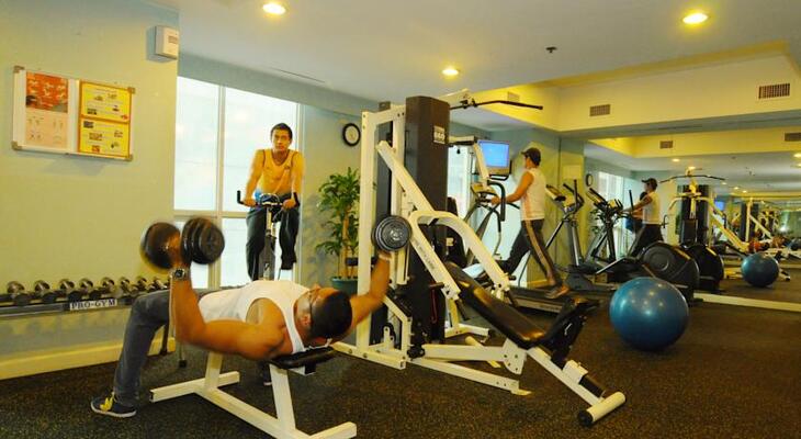 Oxford Suites Makati