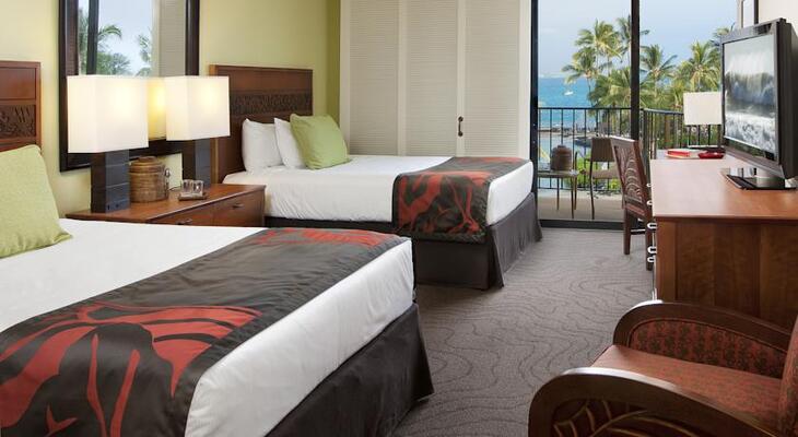 Courtyard by Marriott King Kamehameha's Kona Beach Hotel