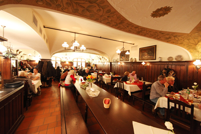 Zum Durnbraeu