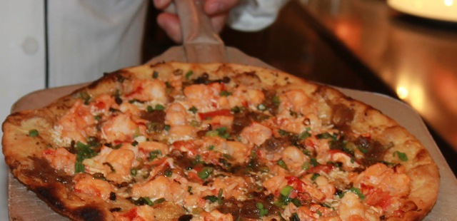 Mac's Pizza & Kitchen