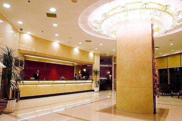 Ruitai Jingan Hotel