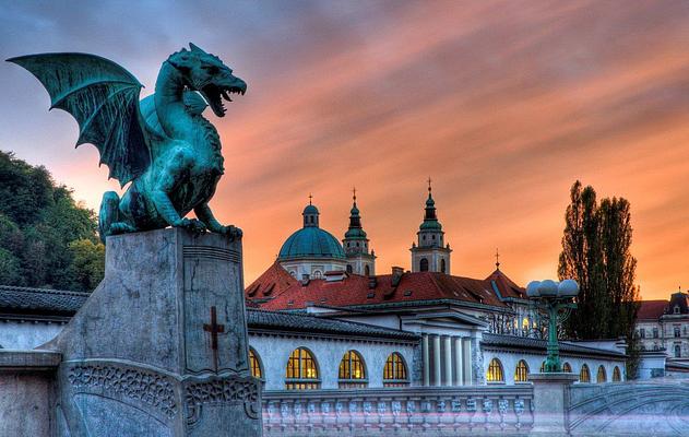 Dragon Bridge (Zmajski Most)