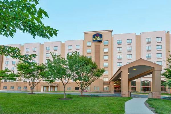 Sleep Inn & Suites BWI Airport