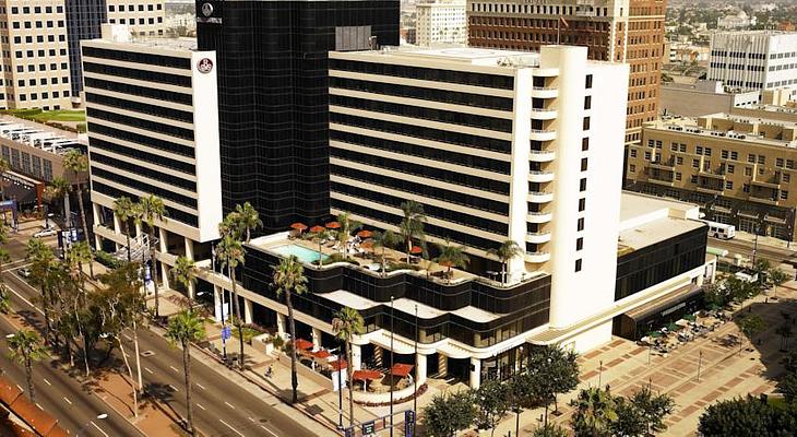 Renaissance Long Beach Hotel