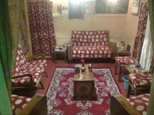 Veena Palace Group of Houseboats