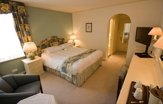 Cotswold Lodge Hotel