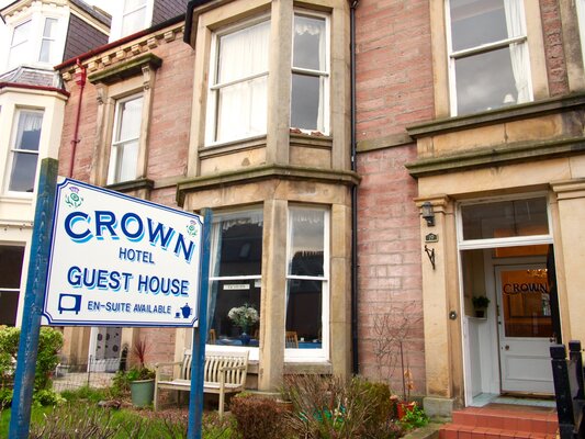 Crown Hotel Guesthouse