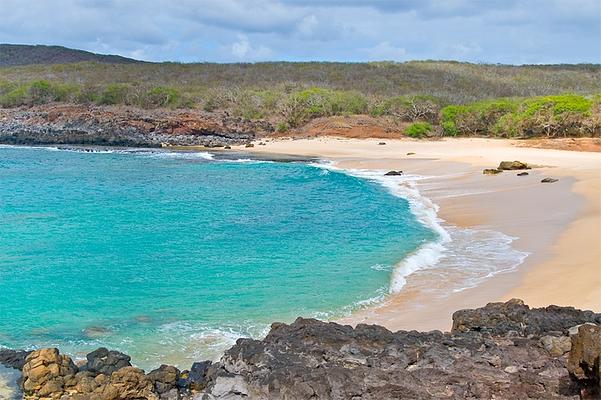 Kawakiu Beach