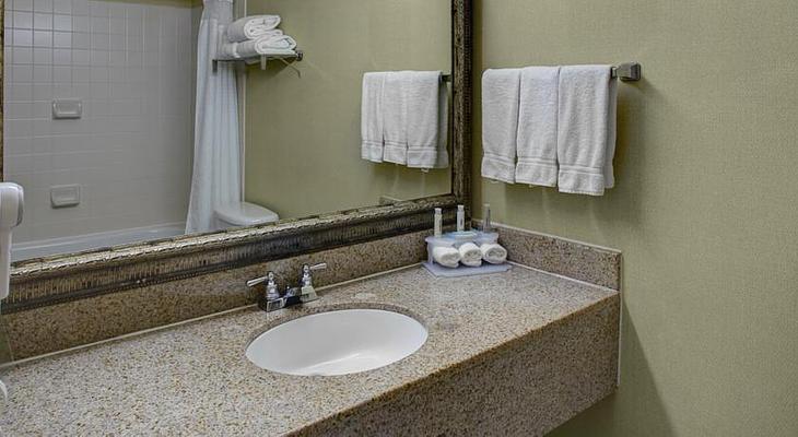 Holiday Inn Express Richmond - Downtown, an IHG hotel