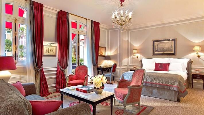 Hotel Plaza Athenee