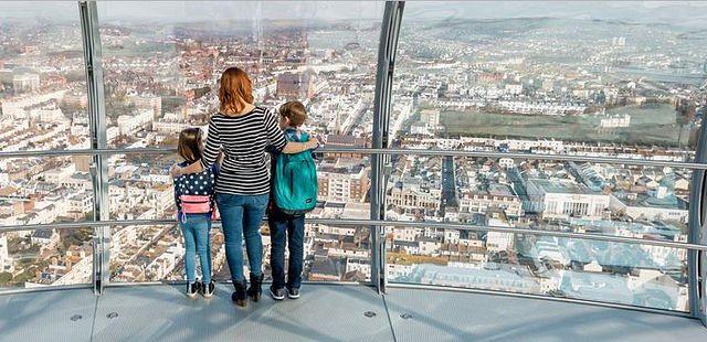 Brighton i360