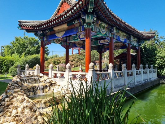 Golden Dragon Museum