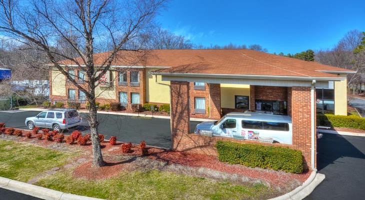 Red Roof Inn Charlotte - University