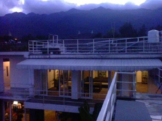 Fengyue Landscape Inn