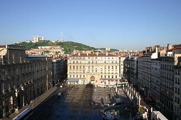 Terreaux Lyon: Living at Place des Terreaux in Lyon