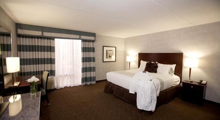 Somerset Inn