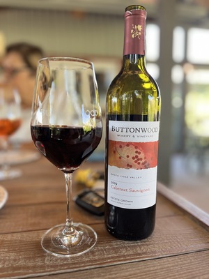 Buttonwood Farm Winery & Vineyard