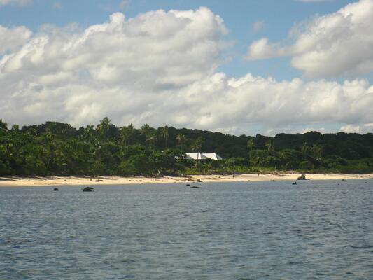 Namuka Bay Lagoon Resort