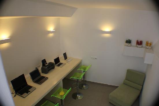 Artemoulas Studios
