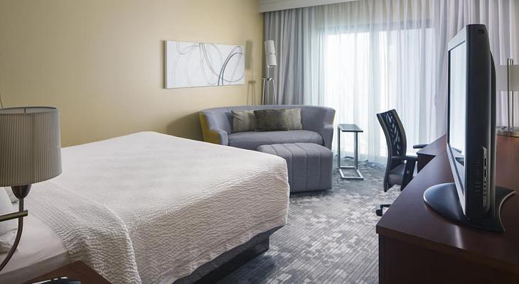 Courtyard by Marriott Memphis Airport