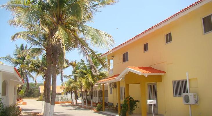 Coconut Inn