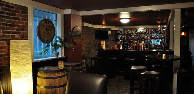 Pope House Bourbon Lounge