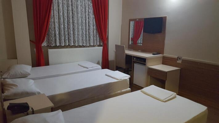Ozgur Hotel