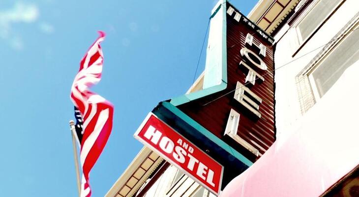 11th Avenue Hostel