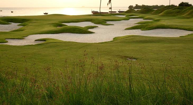 Sea Cliff Resort & Spa